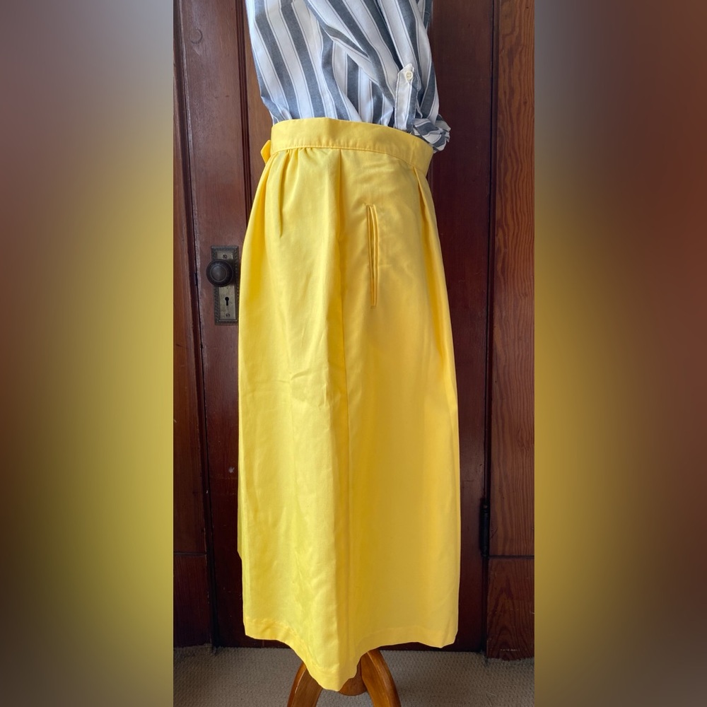 Vintage 1980’s Pleated Midi Skirt - Picture 6 of 7